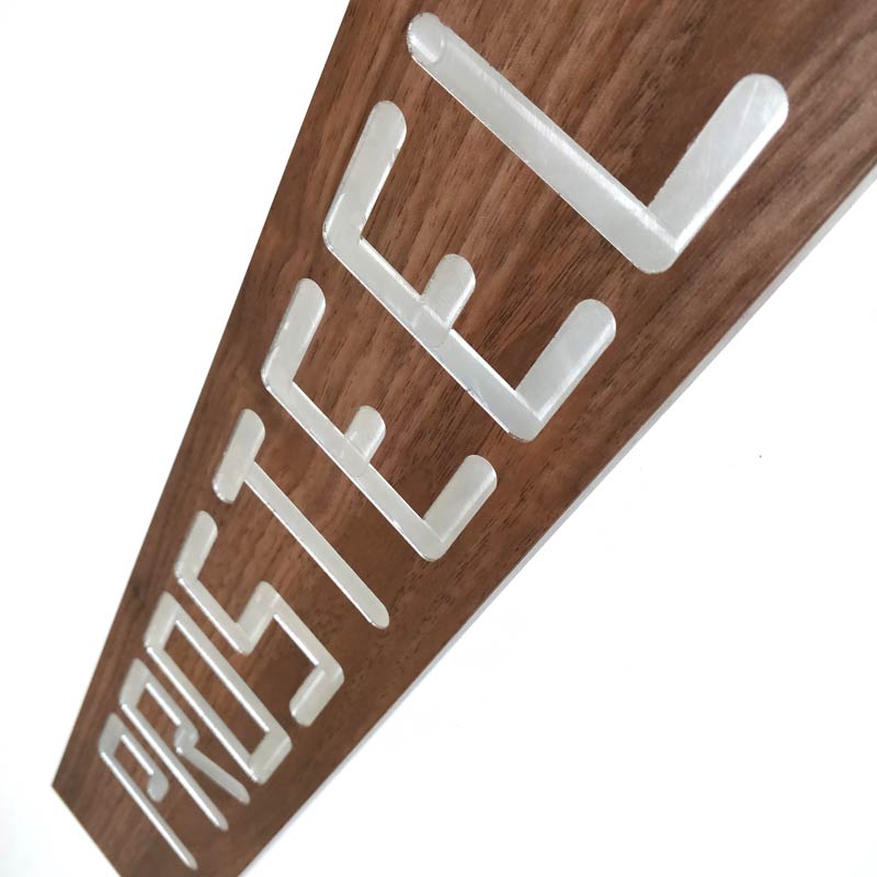 Gravure de lettres sur profil largeur 100mm – Gravure affleurante ou traversant pour retro éclairage LED