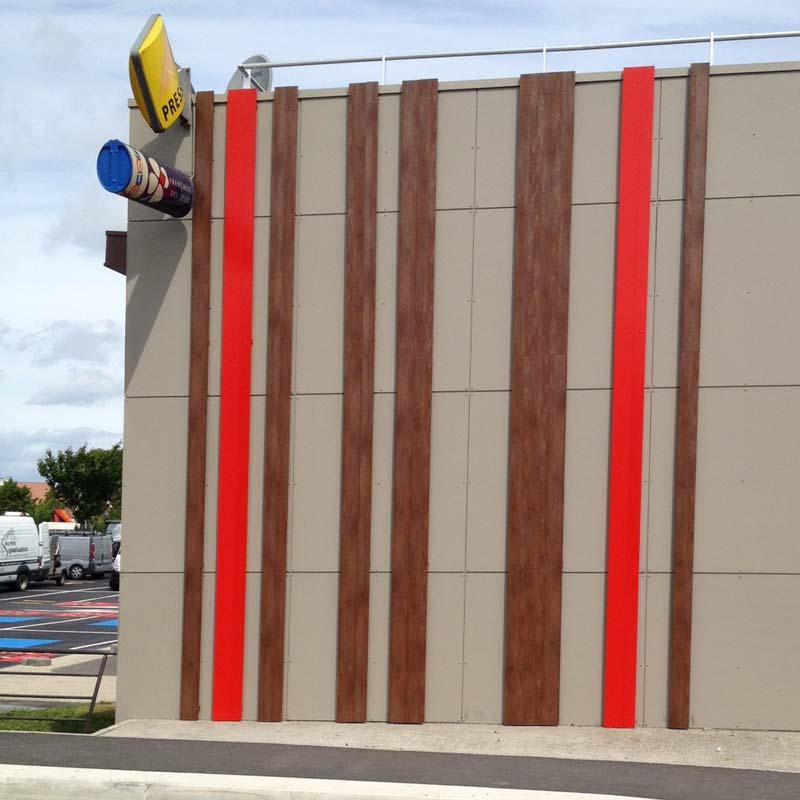 Fourniture des Verticaux de façade